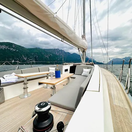 شقة Casa Andrea Varenna Perledo