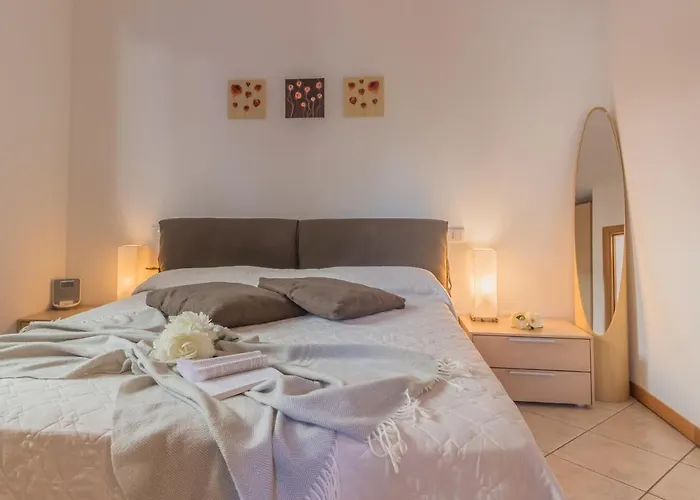 Casa Andrea Varenna ペルレード