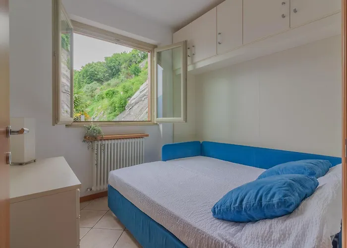 Casa Andrea Varenna